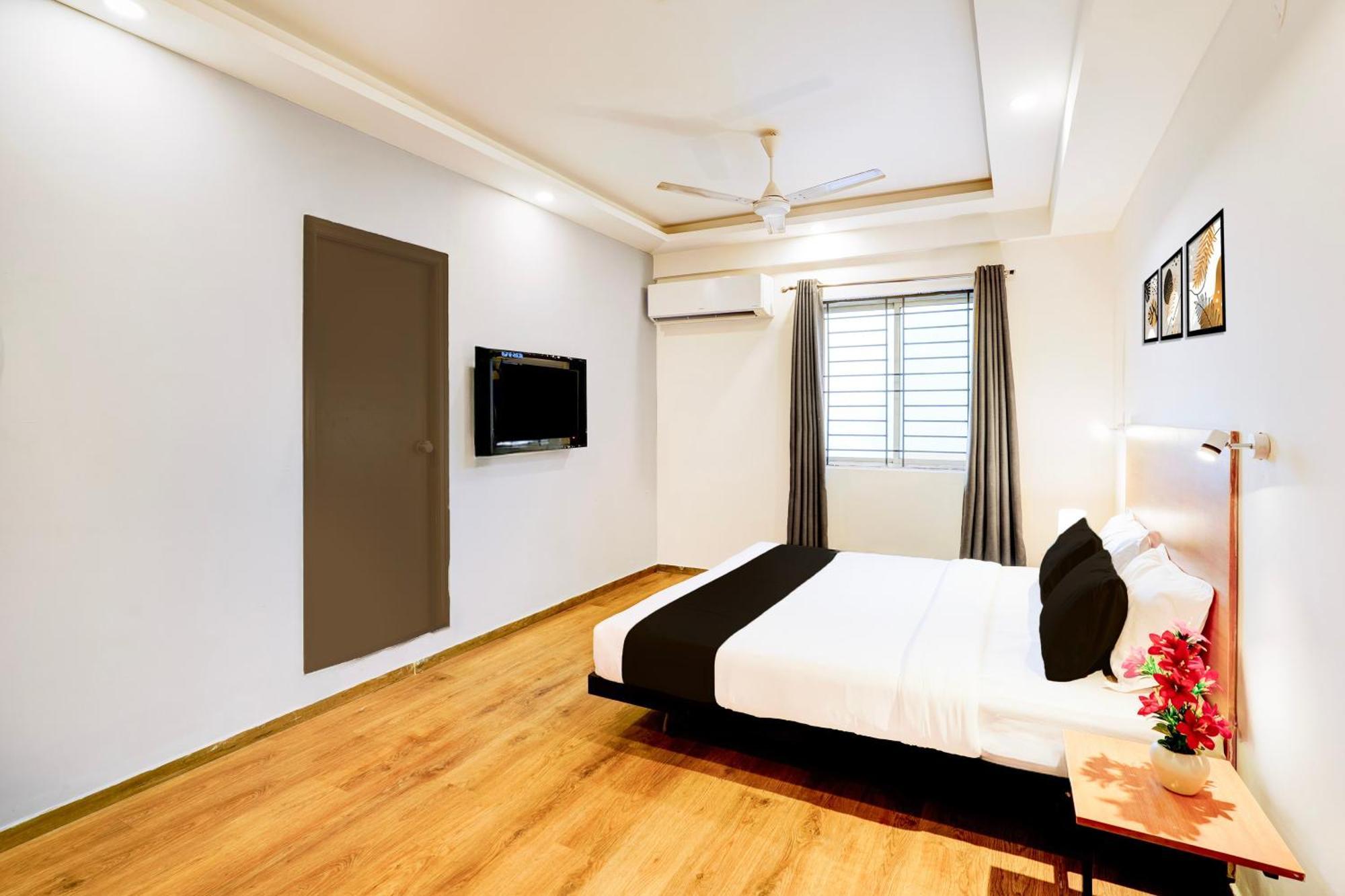 Hotel Super Townhouse Jayanagar Bangalore Esterno foto